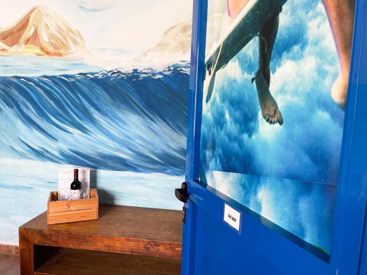 نزل فامارافي Red Star Surf & Yoga Camp Lanzarote المظهر الخارجي الصورة