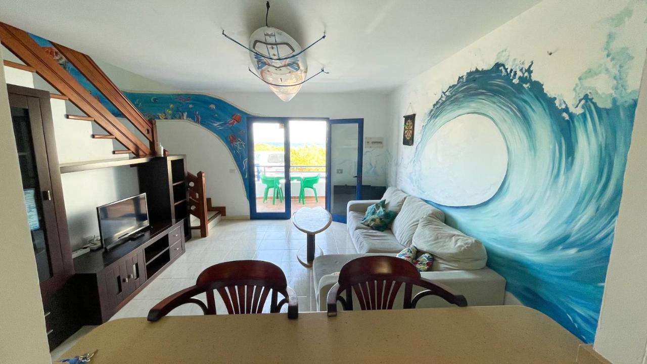 نزل فامارافي Red Star Surf & Yoga Camp Lanzarote المظهر الخارجي الصورة
